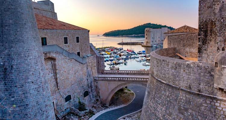 European Magic (4 Star Hotels) - Travel Talk 6