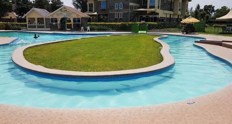 4 Days, 3 Nights Maasai Mara and Lake Nakuru National Park Kenya Group Joining Budget Safari - World Adventure Tours 10