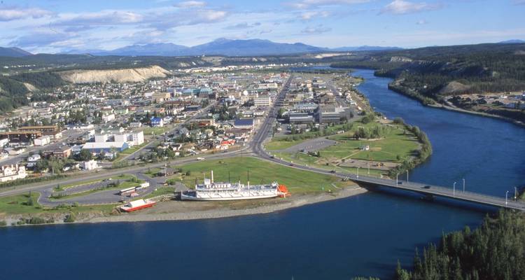 Aventura de verano en el Yukón con vuelo desde Vancouver - Landsby 8