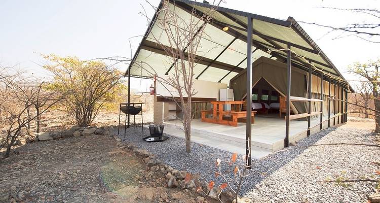 Etosha, Côte des Squelettes et Sossusvlei - Safari en camping et en lodge de 9 jours * DÉPART LE SAMEDI - World Adventure Tours 2