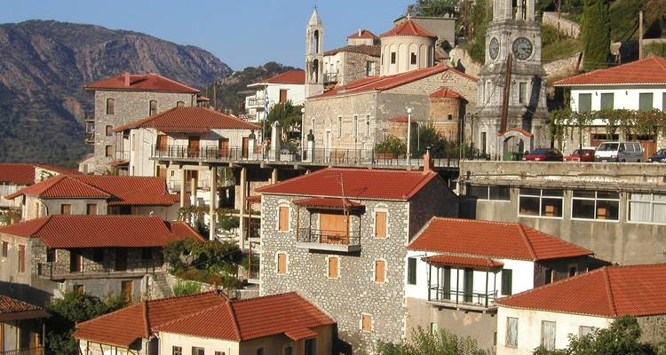 Circuit privé Epitome de 10 jours : Péloponnèse, île d'Hydra, Météores et meilleurs villages grecs - Eudaimonia Tour Experiences 2