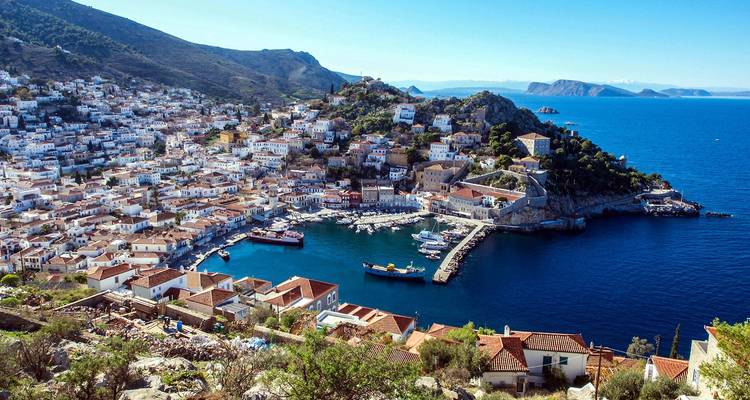 Circuito Privado de 6 Días por el Mítico Peloponeso: Corinto, Micenas, Nauplia, Isla de Hidra, Monemvasia, Mani, Esparta, Mystras, Olimpia, Arcadia - Eudaimonia Tour Experiences 1