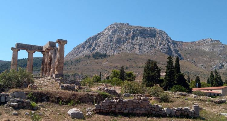 Circuito Privado de 6 Días por el Mítico Peloponeso: Corinto, Micenas, Nauplia, Isla de Hidra, Monemvasia, Mani, Esparta, Mystras, Olimpia, Arcadia - Eudaimonia Tour Experiences 9