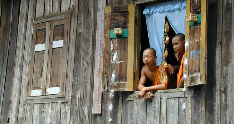 Thailand & Laos Adventure - Intrepid Travel 2