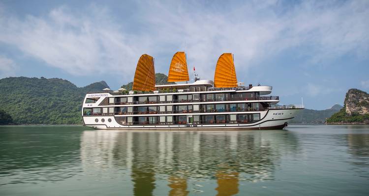 2-Day Ha Long Bay - Lan Ha Bay 5-Star Cruise Private Balcony Cabin - Ha Long Bay Lux Cruises Tours 3