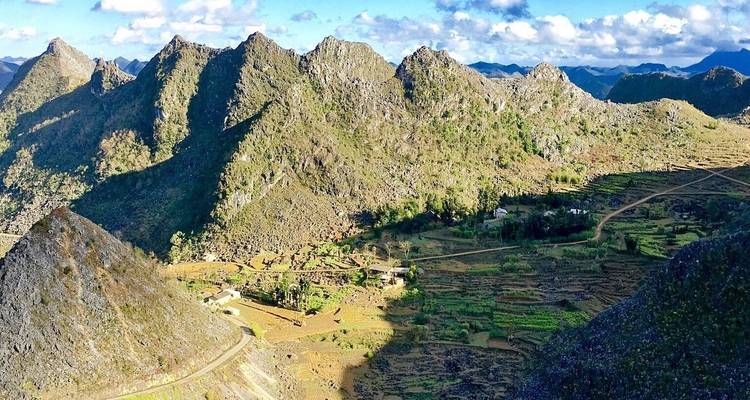 Unique Northeast Adventure Vietnam : Ha Giang,Ban Gioc Waterfall, Ba Be Lake, Sapa, Fansipang - 7Days/6Nights - Bee Gng International Joint Stock Company 1