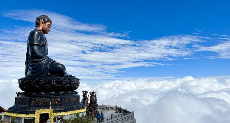 Circuit en famille dans le nord du Vietnam : Sapa, Baie d'Halong, Ninh Binh - VietLong Travel 10