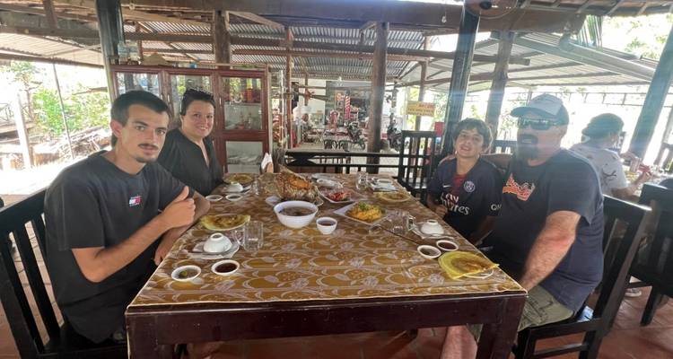 Encantadoras vacaciones familiares en Vietnam por la bahía de Halong, Hoi An, Saigón y el delta del Mekong - VietLong Travel 4