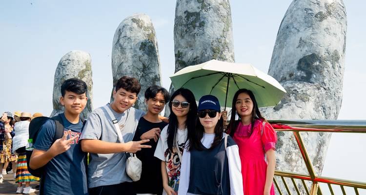 Recorridos escolares realistas y viajes de estudiantes del norte al centro de Vietnam - VietLong Travel 2