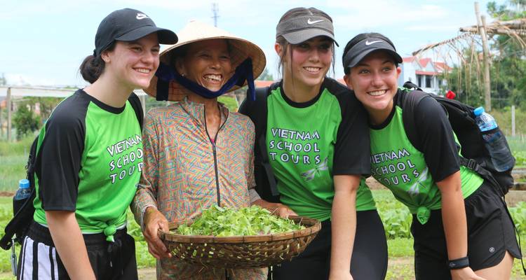 Recorridos escolares realistas y viajes de estudiantes del norte al centro de Vietnam - VietLong Travel 6