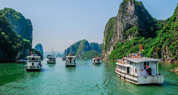 Vietnam Highlights & Beach Break in Phu Quoc 13 days - TADY TRAVEL 9