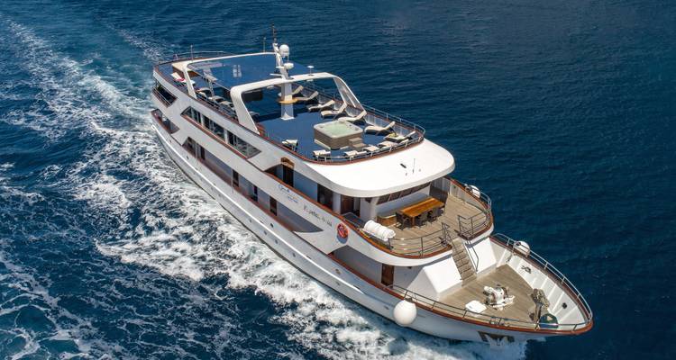 Dubrovnik – Split, MS Captain Bota 2025 - Ambassador Travel 9