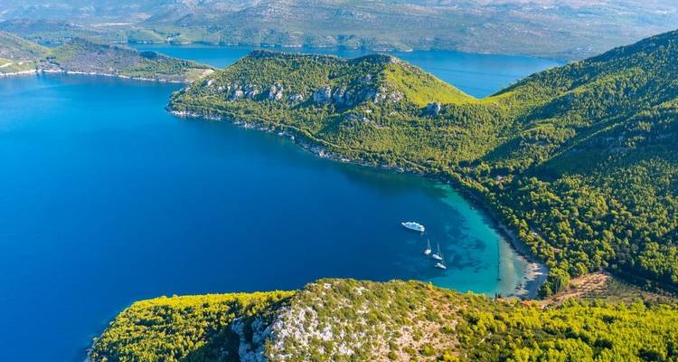 Split – Dubrovnik, M/S Captain Bota 2025 - Ambassador Travel 1