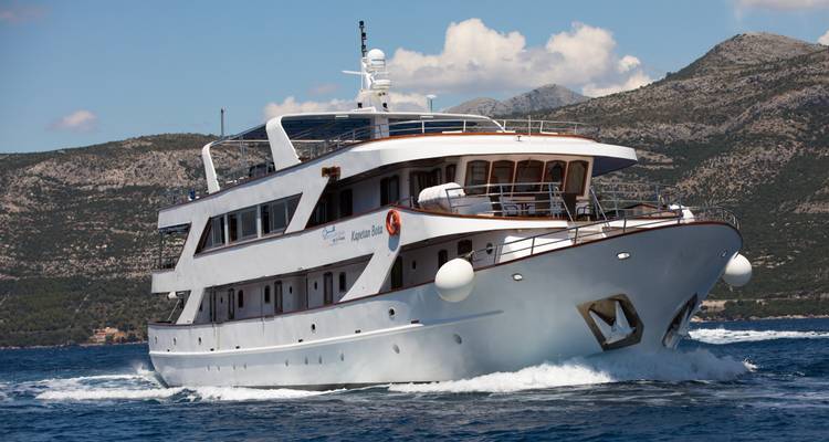 Split – Dubrovnik, M/S Captain Bota 2025 - Ambassador Travel 8