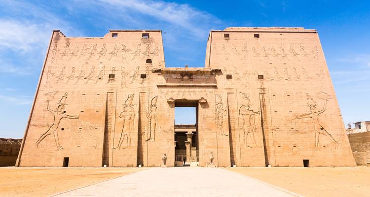 Crucero privado de 4 días por el Nilo de 5 estrellas con visitas turísticas - Egypt Tour Pro  7