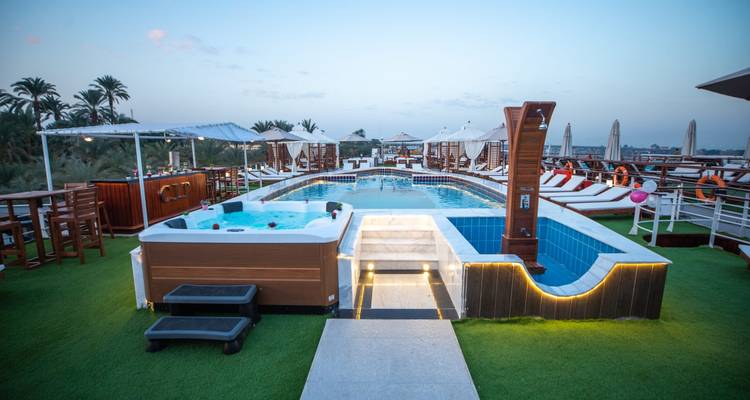 Crucero privado de 4 días por el Nilo de 5 estrellas con visitas turísticas - Egypt Tour Pro  2