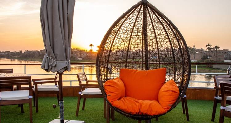 Crucero privado de 4 días por el Nilo de 5 estrellas con visitas turísticas - Egypt Tour Pro  4