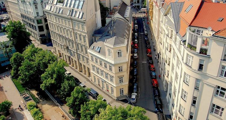 6 días Viena, Salzburgo, Budapest, Bratislava y el valle del Danubio - STM Tours LLC 1