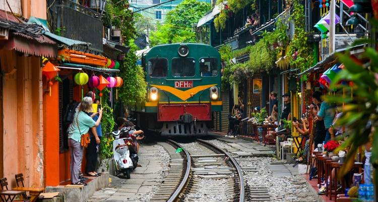Los Tres de Vietnam - Lo más destacado de la tierra 11 días - Luco Travel & Trade  6