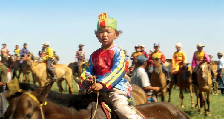 Explorador de Mongolia (Festival de Nadaam) - Explore! 10