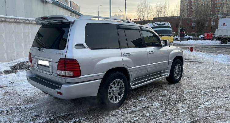 Location d'un chauffeur SUV - Tengri Tours 1