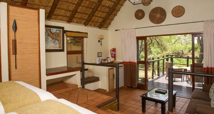 4-Day Family Safari, Madikwe Game Reserve, Big Five - Knap Tours Limited 2