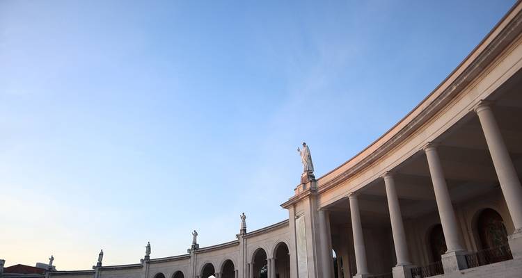 Aventure à Lisbonne et dans la ville de Fatima - 5 jours - STM Tours LLC 6