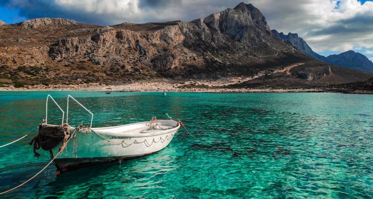 Island Hopping Crete & Santorini: From Hidden Places to White Villages (from Heraklion to Santorini) - journaway 7