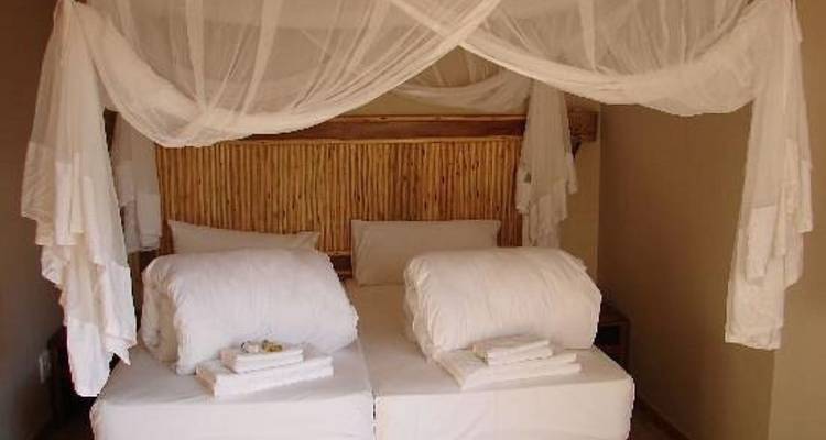Recorrido de 7 días por Namibia para conocer la fauna y el intercambio cultural - Knap Tours Limited 4
