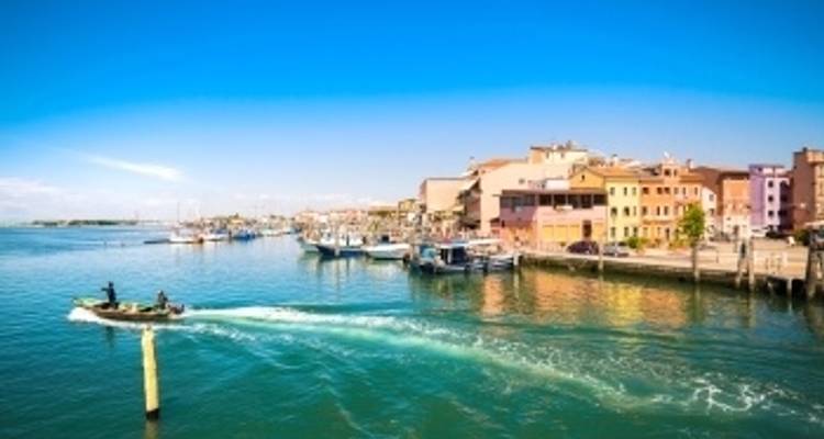 Venice, the epicenter of art, and its famous lagoon (port-to-port package) - CroisiEurope River Cruises 1