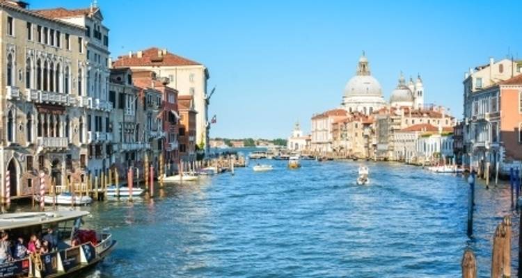 Timeless Venice and the Arena of Verona, the majestic stage for opera (port-to-port package) - CroisiEurope River Cruises 9