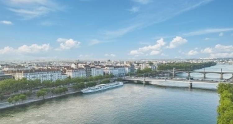Un viaje para admirar los bellos paisajes del valle del Ródano - CroisiEurope River Cruises 4