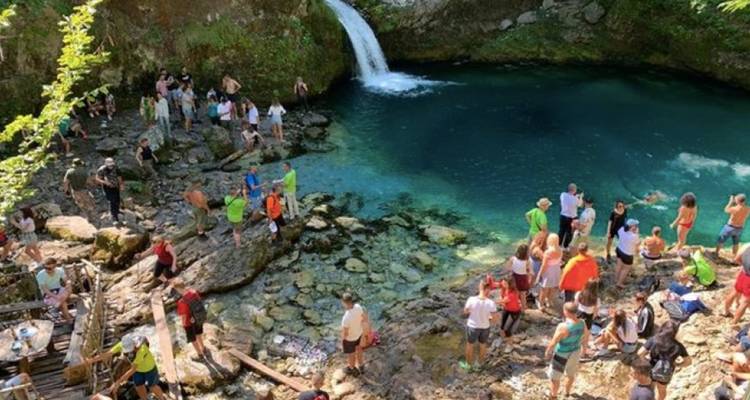 Visita semiprivada de un día a Theth y el Ojo Azul desde Tirana / Shkoder - Choose Balkans 9