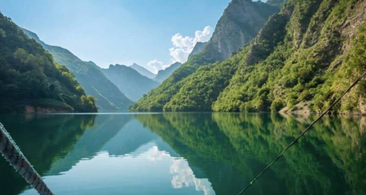 Visite autoguidée : Theth, Valbona et le lac Koman en 4 jours - Choose Balkans 6