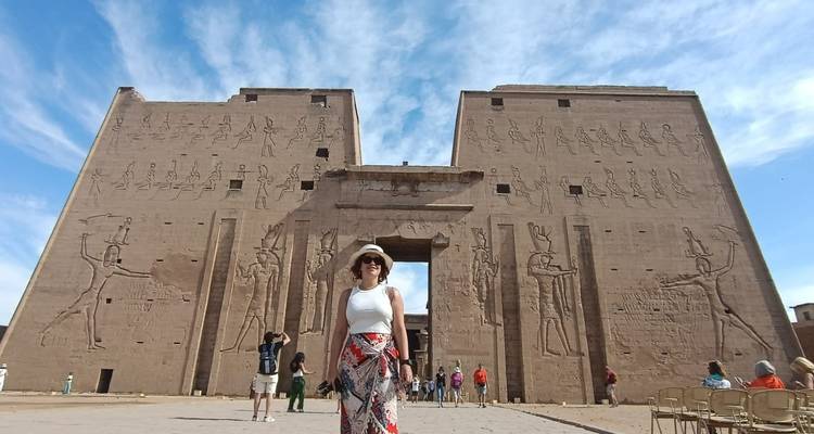 Croisière de 4 nuits de Louxor à Assouan avec ballon, Abou Simbel et le village nubien - Egypt Gift Tours 7