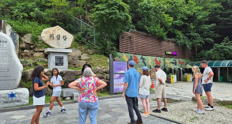 Uncover Korean War History DMZ Tour - HanaTour ITC 2