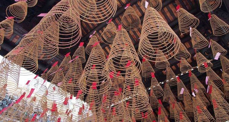 Explora los encantos de Vietnam con un crucero por la bahía de Halong con todas las comidas incluidas - Wonderful Holidays UK 9