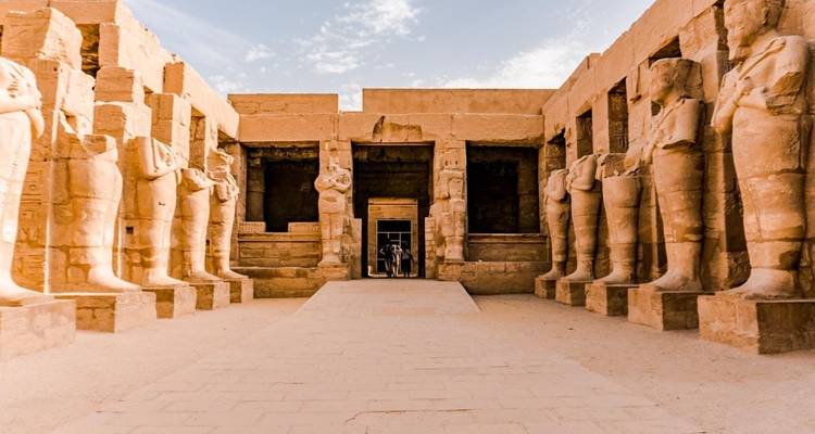Disfruta de un asombroso viaje de 6 días por Egipto, El Cairo, Luxor y Asuán en avión - Egypt cruise travel 10