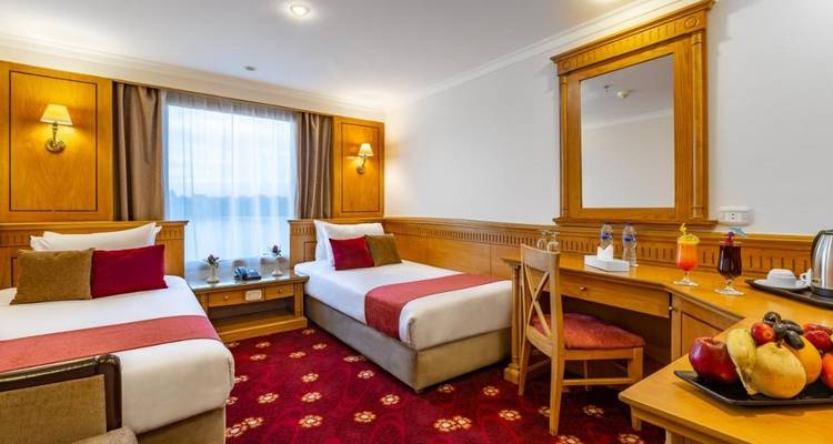 Aventura única de 7 días en crucero por el Nilo: Asuán, Luxor, Abu Simbel desde el Cairo en tren - Egypt cruise travel 4