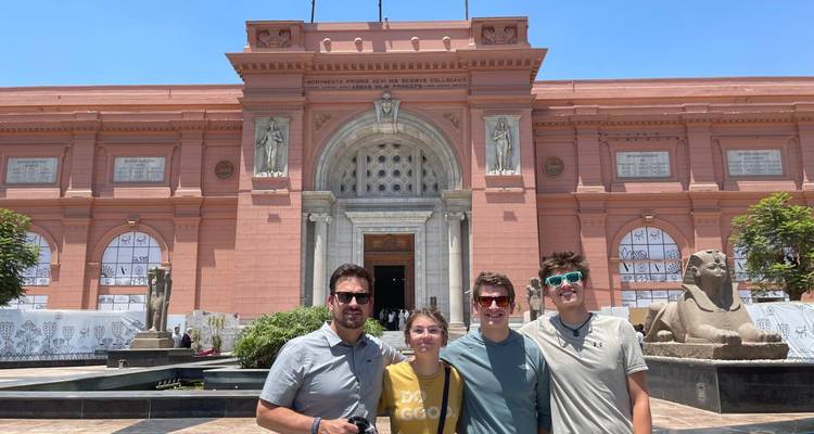 Egyptian Museum & Great Pyramids: Private Day-Tour to Explore in 1 Day - Egypt cruise travel 7