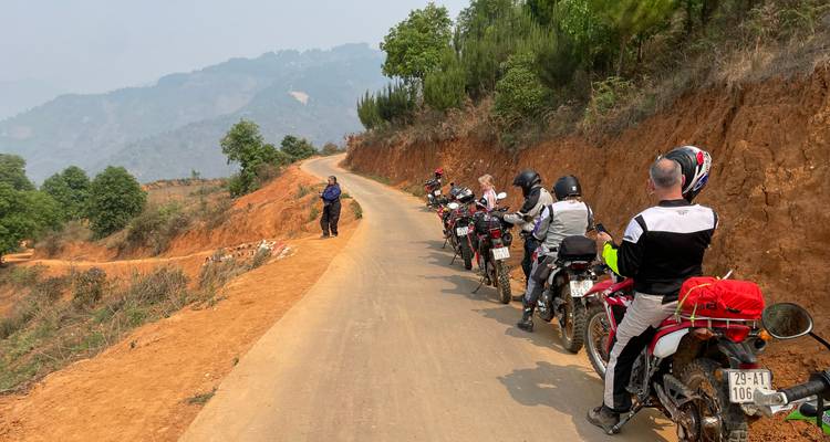 Winding Vietnam Offroad Motorbike Tour to Ta Xua, Mu Cang Chai, Sapa, Luc Yen - DNQ Travel 10