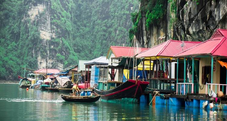 Les merveilles du Vietnam : Saigon, Hoi An et Hanoi avec une croisière en 5 étoiles dans la baie d'Halong - Wonderful Holidays UK 8