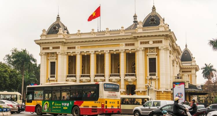 Les merveilles du Vietnam : Saigon, Hoi An et Hanoi avec une croisière en 5 étoiles dans la baie d'Halong - Wonderful Holidays UK 10