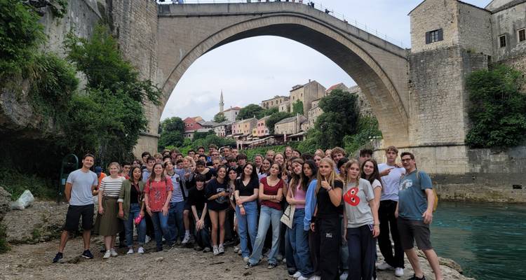 5 Countries in 7 Days Balkan Tour: Bosnia - Croatia - Montenegro - Albania - N. Macedonia - Tour Mage 4