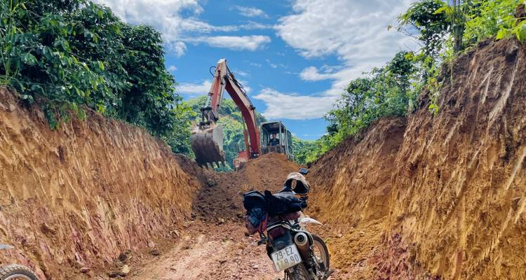 Circuit en moto dans le nord-ouest du Vietnam via Mai Chau, Mu Cang Chai, Ngoc Chien, Sapa - 10 jours - DNQ Travel 10