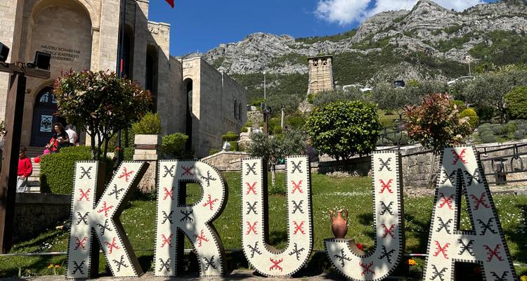 Château de Kruja, vieux bazar et point de vue de Sarisalltik - Circuit quotidien depuis Tirana - Smart Tour Albania 10