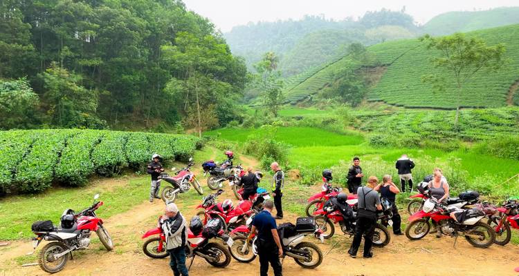 Le meilleur circuit en moto dans le nord-ouest du Vietnam via Ta Xua, Ngoc Chien, Sin Ho, Sapa - 10 jours - DNQ Travel 3
