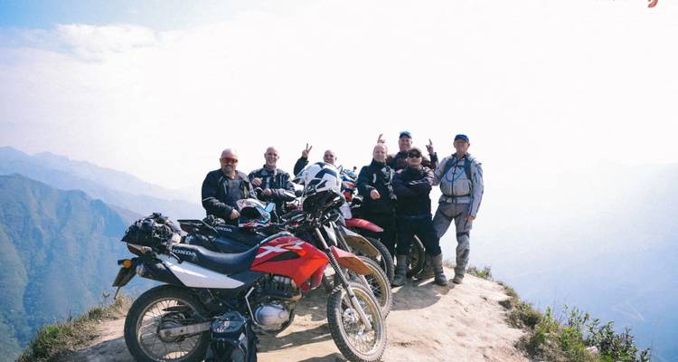 Le meilleur circuit en moto dans le nord-ouest du Vietnam via Ta Xua, Ngoc Chien, Sin Ho, Sapa - 10 jours - DNQ Travel 4
