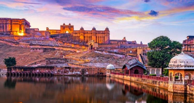 From Delhi : 2 Days Golden Triangle Tour - ITS holidays 3