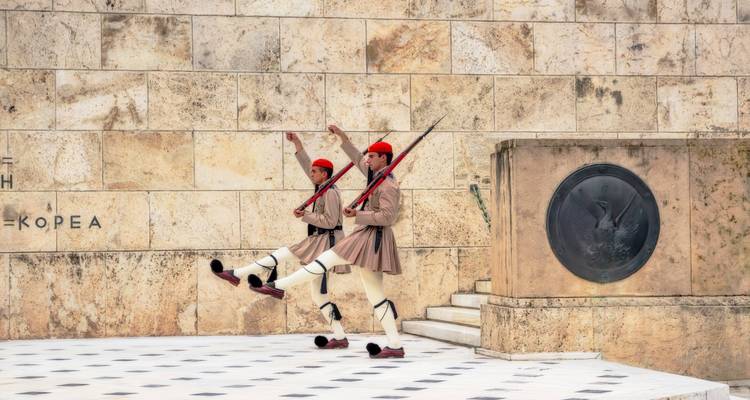 TITANIC GREECE: Athens, Mykonos, Paros, and Santorini (sightseeing in Athens & ferries) - Greca 2